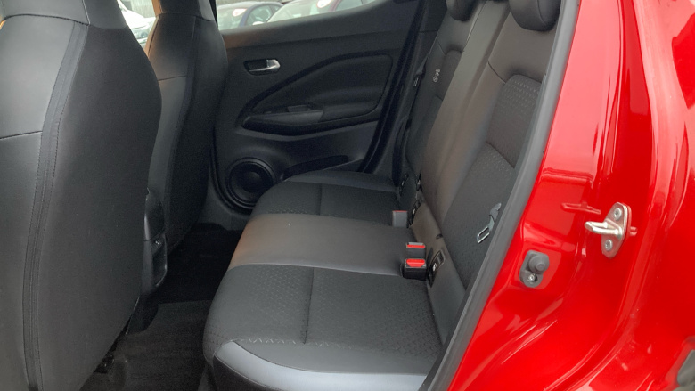 Nissan Juke 1.6 Hybrid N-Connecta 5dr Auto Hybrid Hatchback